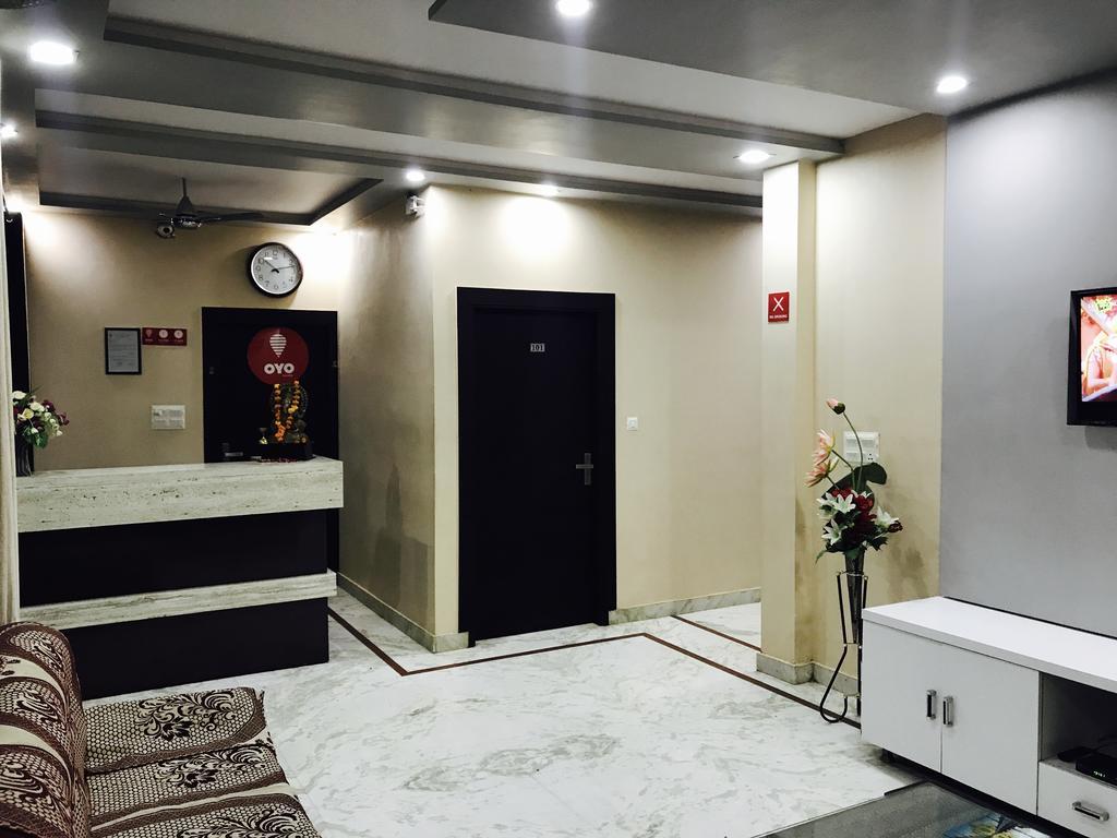 Hotel Aaradhya Residency Agra  Exterior foto